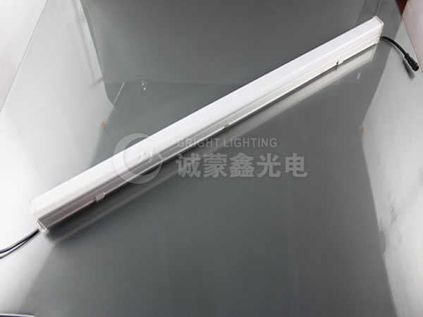 LED guardrail tube