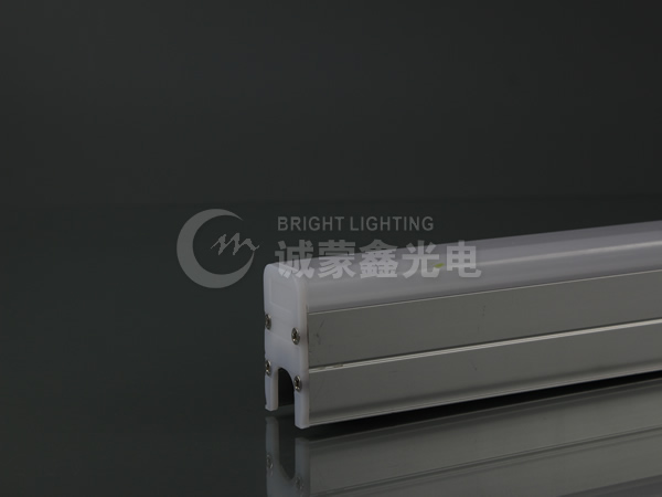 LED线条灯