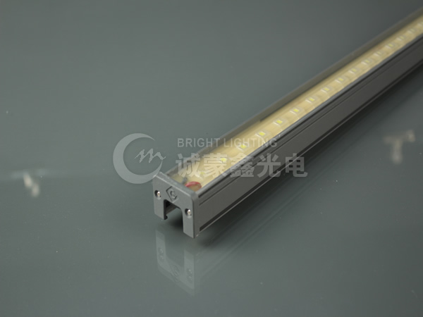 LED线条灯